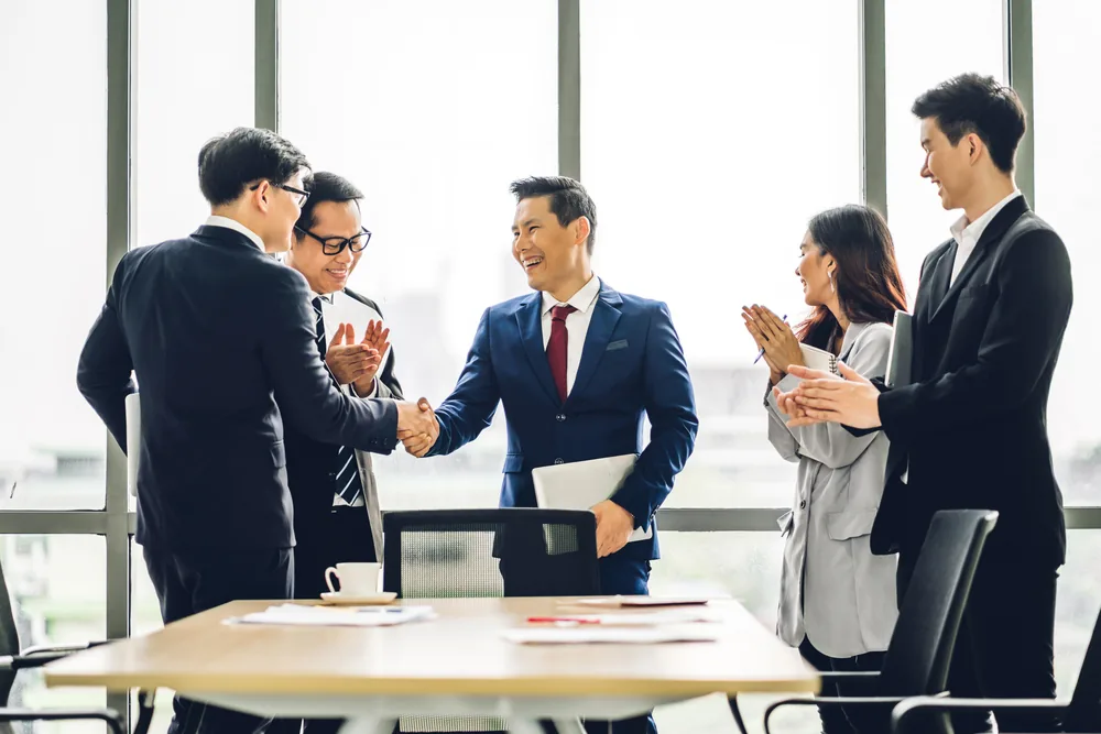 An international business team